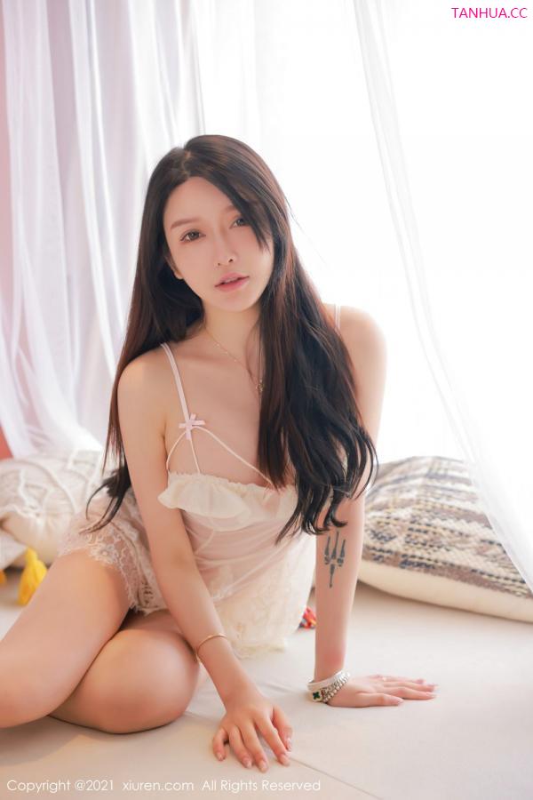 吴玉 玉兔miki [XiuRen]高清写真图 2021.11.03 No.4160 玉兔miki第10张图片